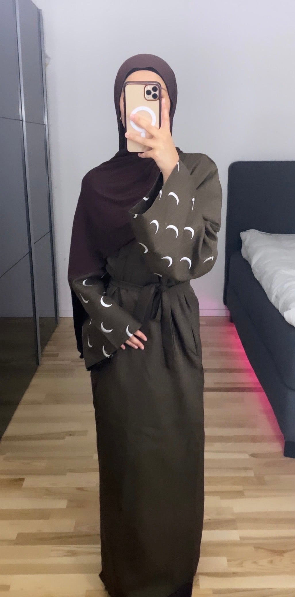Linnen Moon Abaya