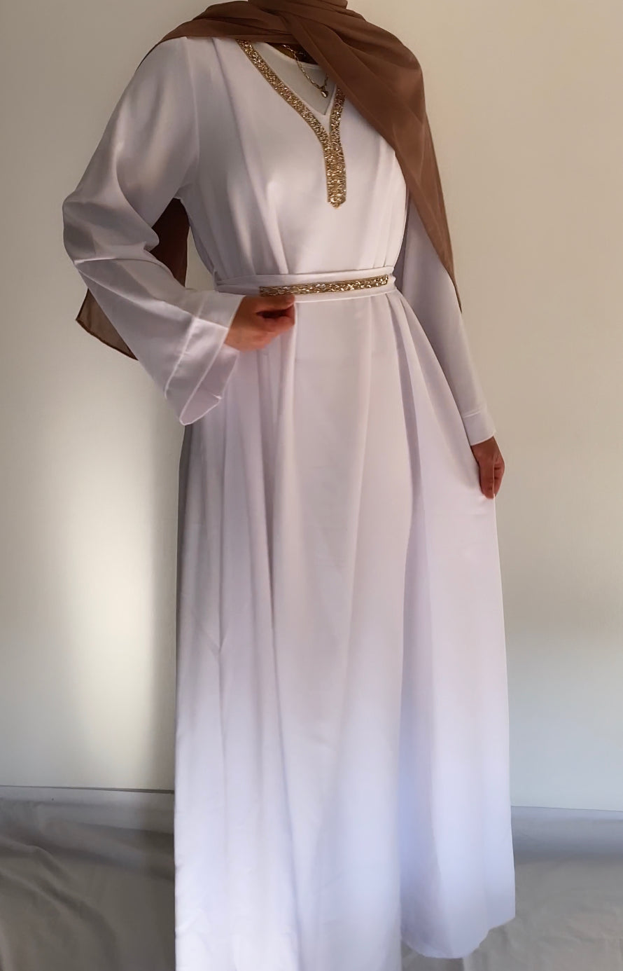 Luxury abaya Pearl White