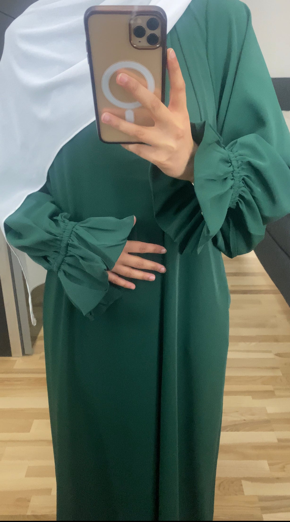 Tulip sleeve abaya emerald green